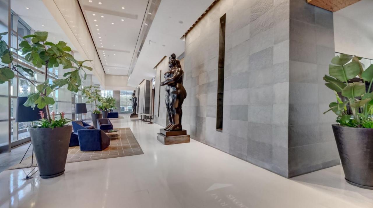 2 Bedroom Or King Studio Suites Four Seasons Hotel Miami Free Wi-Fi & Free Parking エクステリア 写真