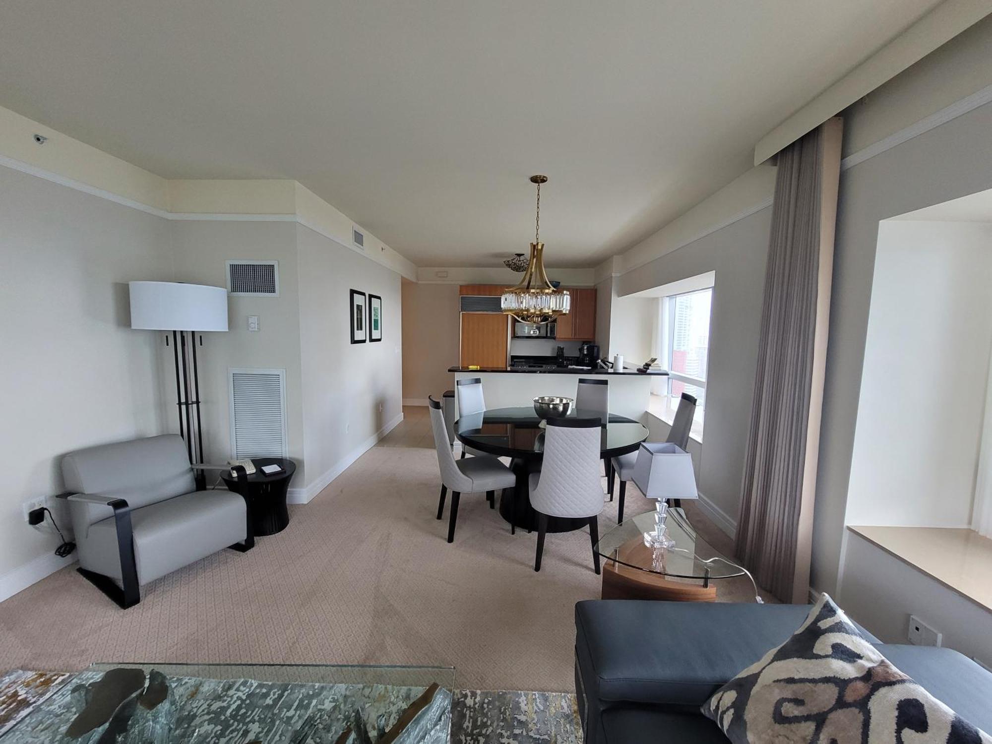 2 Bedroom Or King Studio Suites Four Seasons Hotel Miami Free Wi-Fi & Free Parking エクステリア 写真