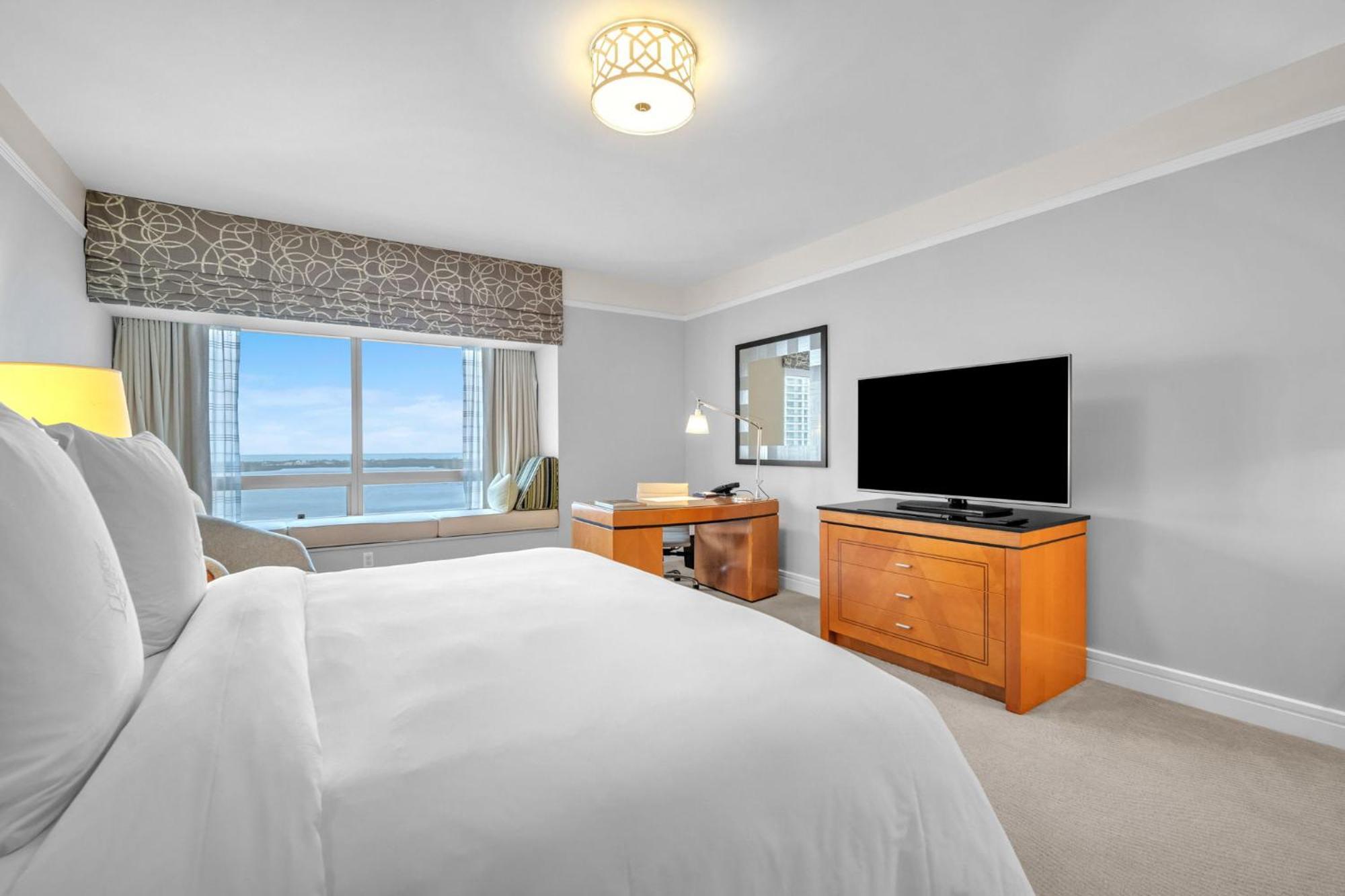 2 Bedroom Or King Studio Suites Four Seasons Hotel Miami Free Wi-Fi & Free Parking エクステリア 写真
