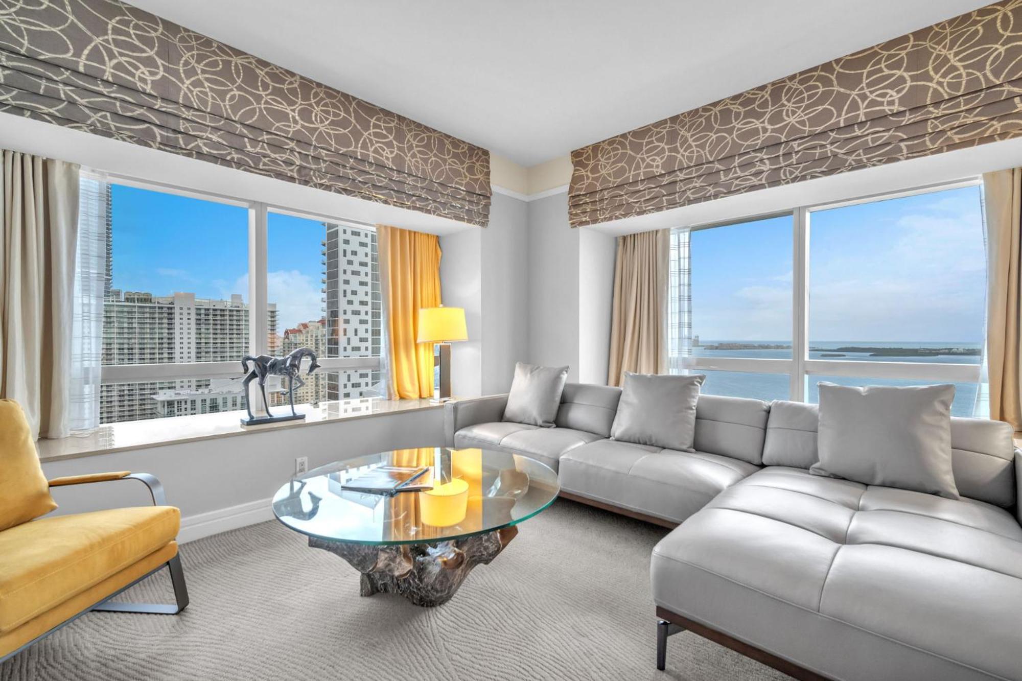 2 Bedroom Or King Studio Suites Four Seasons Hotel Miami Free Wi-Fi & Free Parking エクステリア 写真