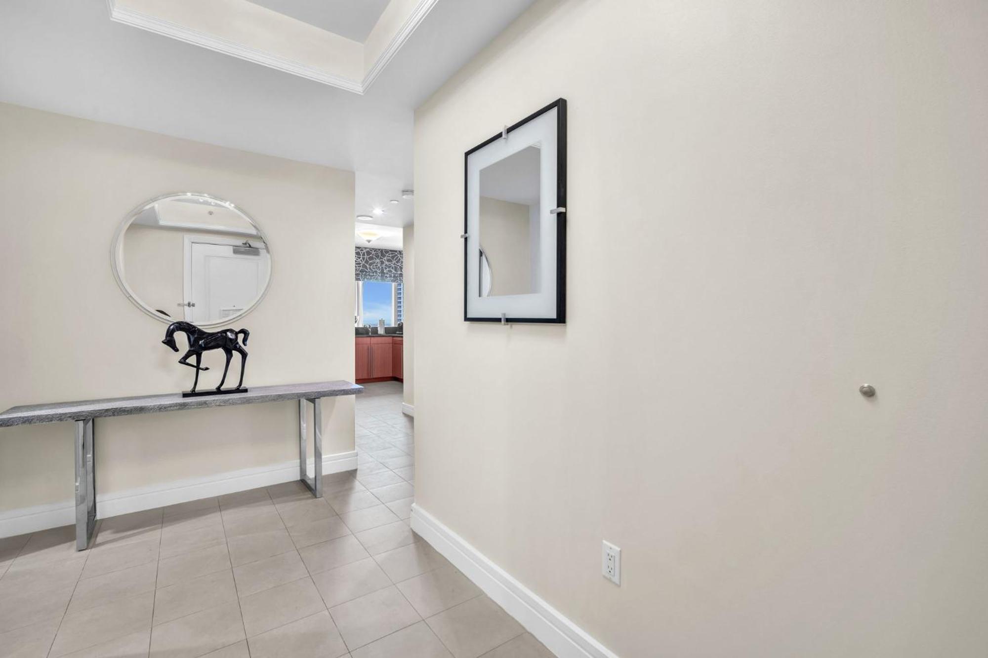 2 Bedroom Or King Studio Suites Four Seasons Hotel Miami Free Wi-Fi & Free Parking エクステリア 写真