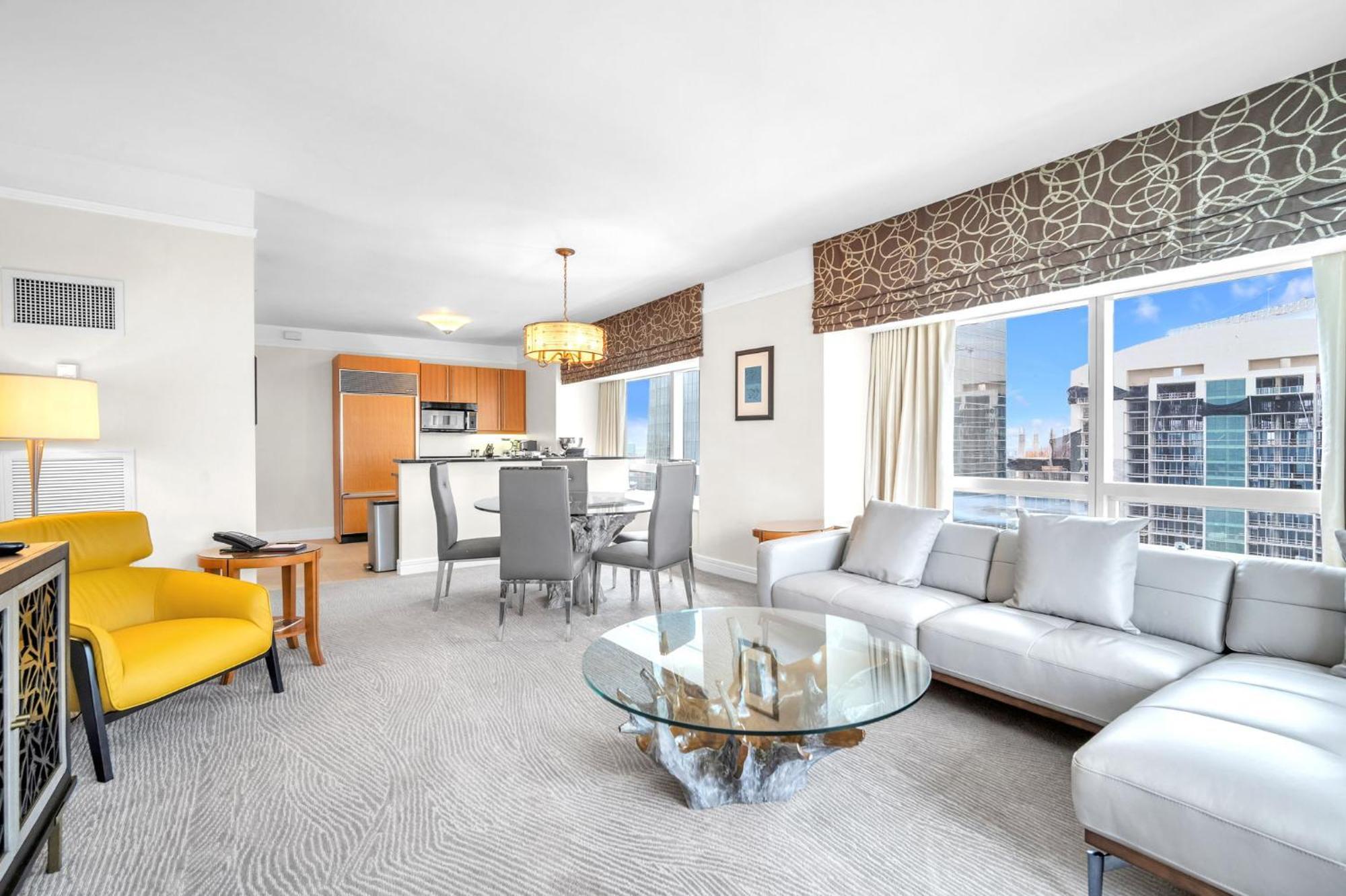2 Bedroom Or King Studio Suites Four Seasons Hotel Miami Free Wi-Fi & Free Parking エクステリア 写真