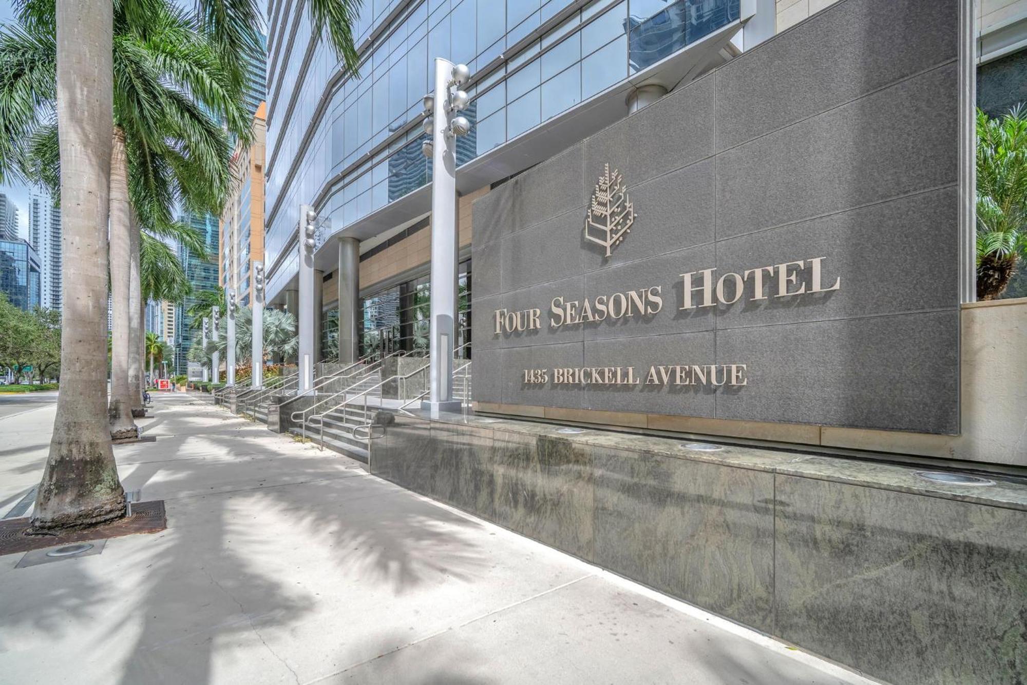 2 Bedroom Or King Studio Suites Four Seasons Hotel Miami Free Wi-Fi & Free Parking エクステリア 写真