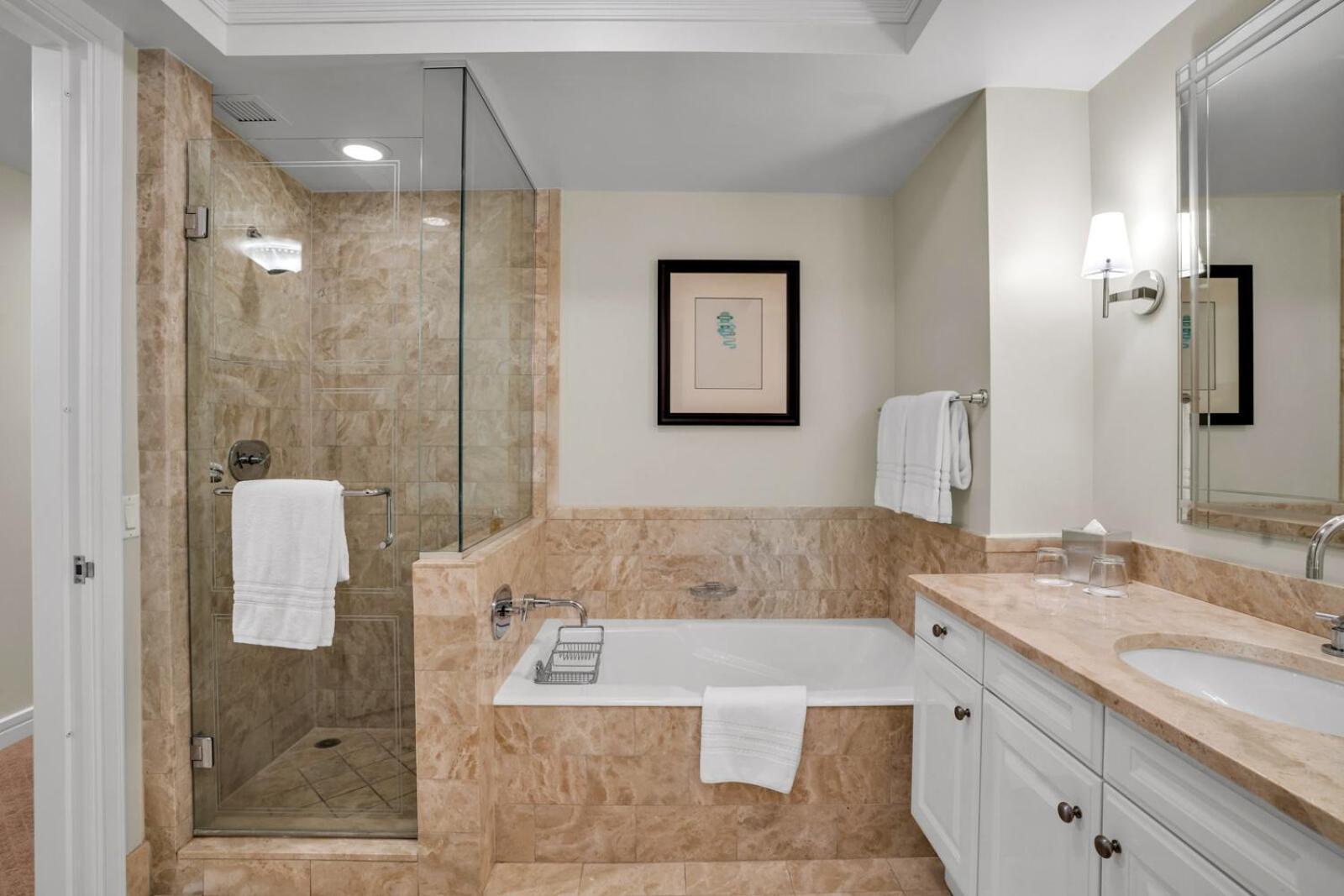 2 Bedroom Or King Studio Suites Four Seasons Hotel Miami Free Wi-Fi & Free Parking エクステリア 写真