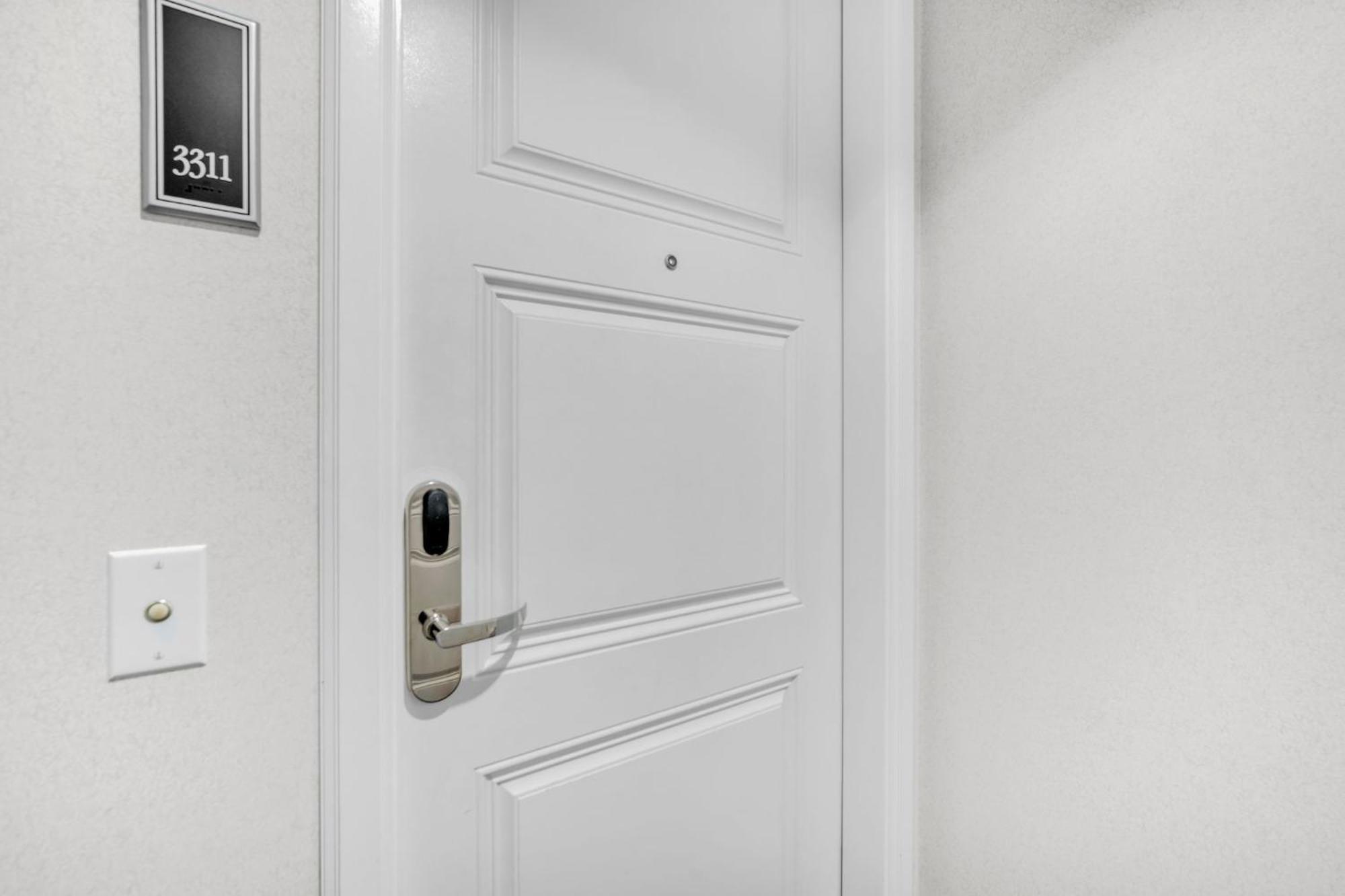 2 Bedroom Or King Studio Suites Four Seasons Hotel Miami Free Wi-Fi & Free Parking 部屋 写真